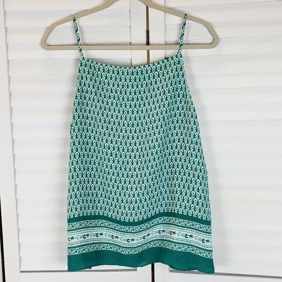 NWT Loft Sleeveless Tank Floral Top Size Medium - Picture 1 of 9